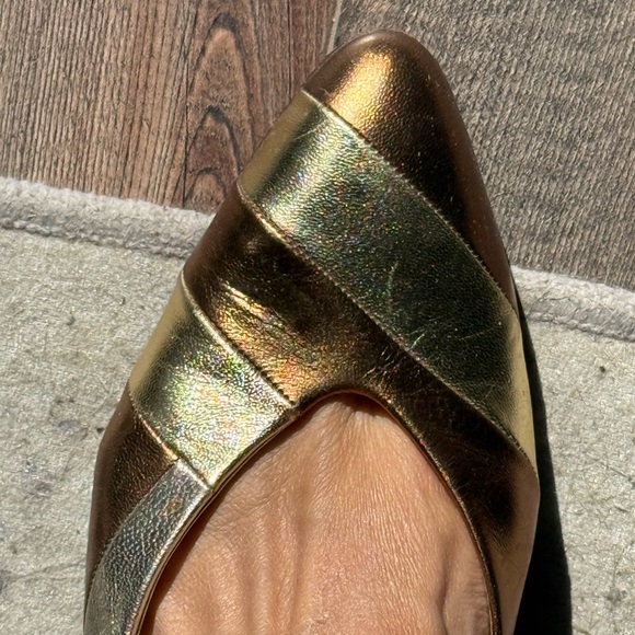 Bruno Magli vintage 1980s Women's Gold and Bronze wedges Authentic - Picture 2 of 8